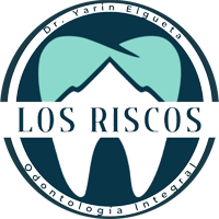 Logo Clínica Los Riscos